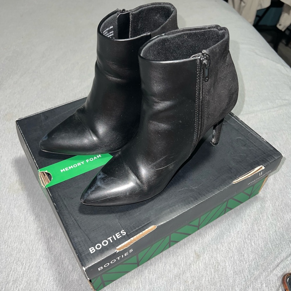 Worthington Black Booties, size 6.5, used